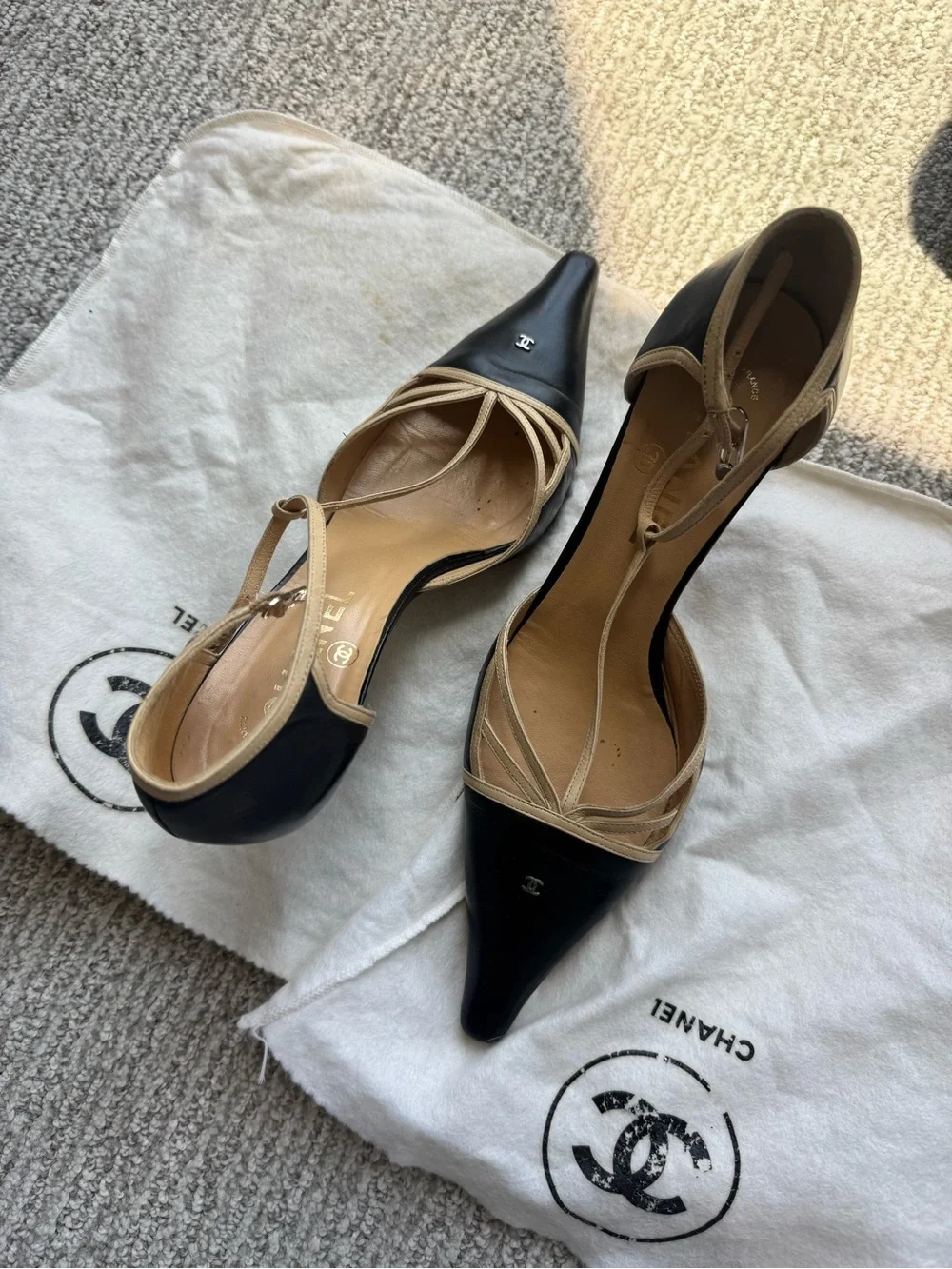 CHANEL heels vintage *BELLA HADID*